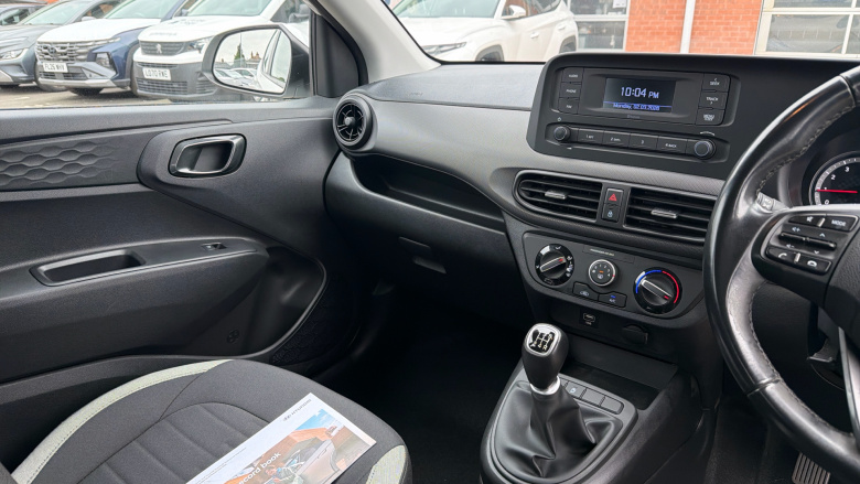 Hyundai i10 1.0 MPi SE 5dr Petrol Hatchback